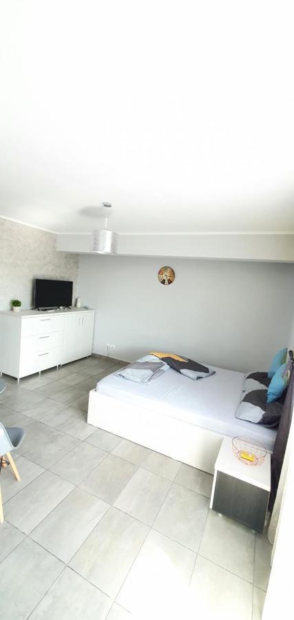 Garsoniera Vila Marie Appartement Năvodari Buitenkant foto