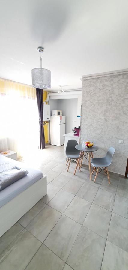 Garsoniera Vila Marie Appartement Năvodari Buitenkant foto